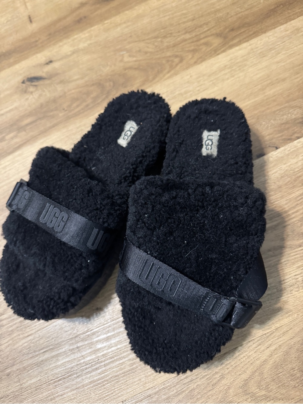 UGG Black Shearling Slide Sandals with Logo Strap